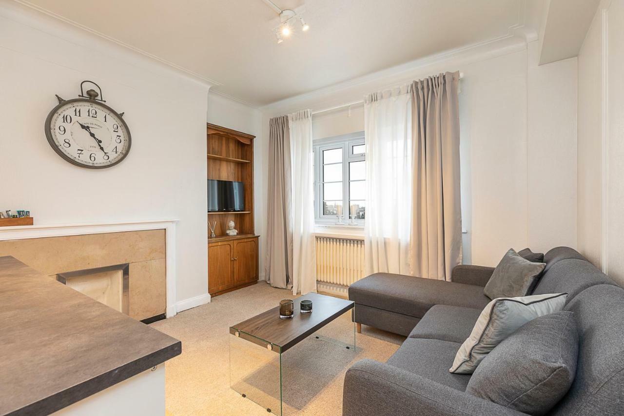 Grand Swiss Cottage Apartment Londres Exterior foto